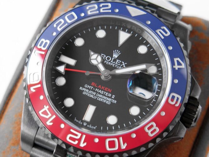 Rolex-Replica-Greenwich GMT 126710BLNR-(Red Blue Bezel)