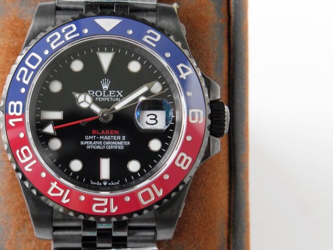 Rolex-Replica-Greenwich GMT 126710BLNR-(Red Blue Bezel)