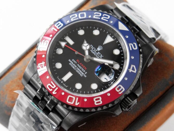 Rolex-Replica-Greenwich GMT 126710BLNR-(Red Blue Bezel)