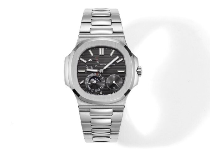 Patek Philippe Nautilus 5712/1A-001 GR-Moon Phase Stainless Steel