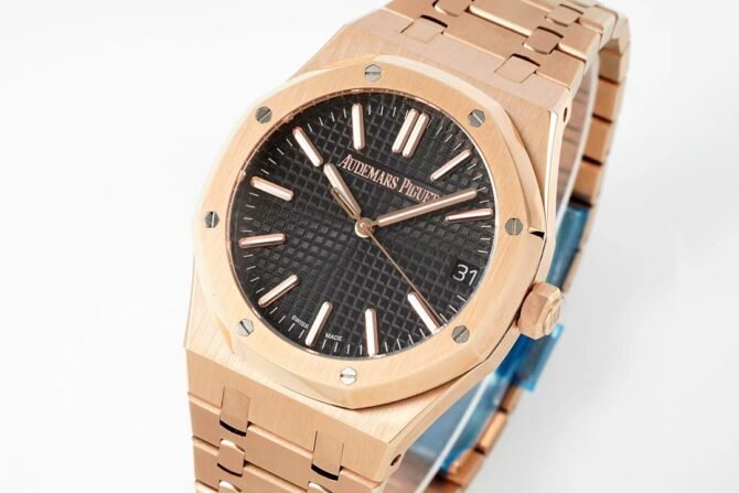 Audemars Piguet- Replica -Royal Oak -50th Anniversary Edition 15510 Full Series-1