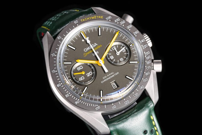 OMEGA-Replica -SPEEDMASTER-Dark Side of the Moon Watc-Green