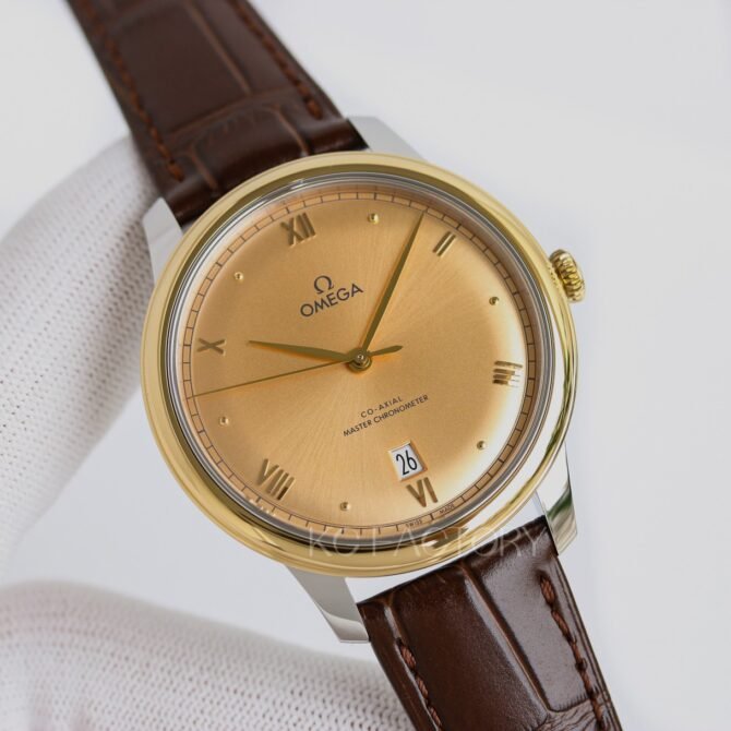 OMEGA-Replica -De Ville Prestige Co-Axial Master Chronometer 40mm-Leather-Gold&White