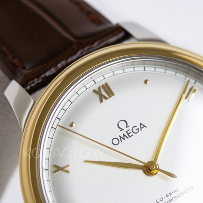 OMEGA-Replica -De Ville Prestige Co-Axial Master Chronometer 40mm-Leather-Gold&White